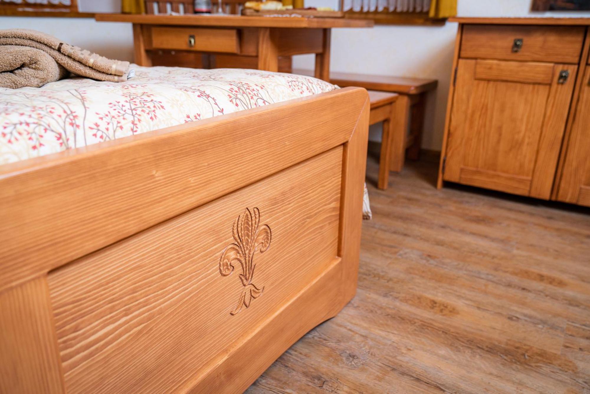 Guesthouse Mocivnik Okroglice エクステリア 写真
